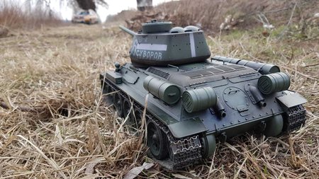 T 34-85 in action, by Alexandru\\n\\n13.02.2019 18:22
